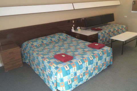 City Beach Motel - Accommodation Georgetown 2