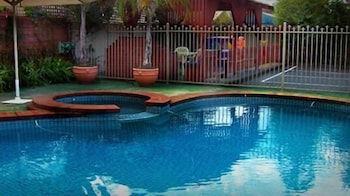 Courtyard Motor Inn - Accommodation Georgetown 2