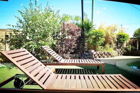 Mackay Motor Inn - Accommodation Georgetown 2