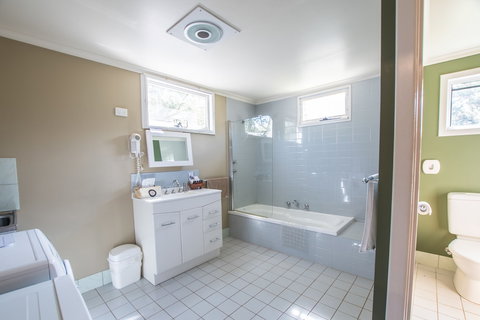 Cape Howe Cottages - Accommodation Georgetown 4