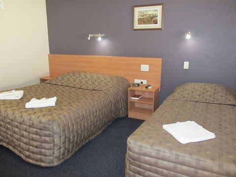 Sun Palms Motel - Accommodation Georgetown 3