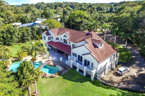 Kingfishers Manor - Accommodation Georgetown 2