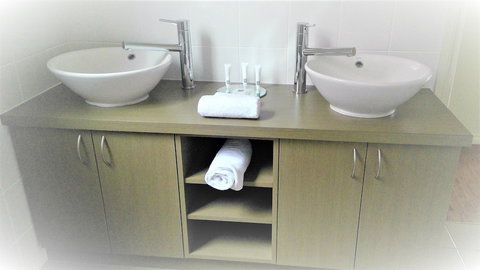 Balingup Highview Chalets - Accommodation Georgetown 3