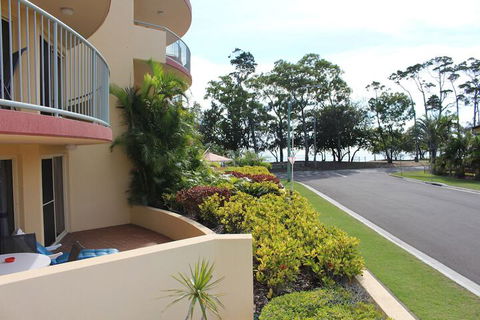 Alexander Beachfront Apartments - Accommodation Georgetown 6
