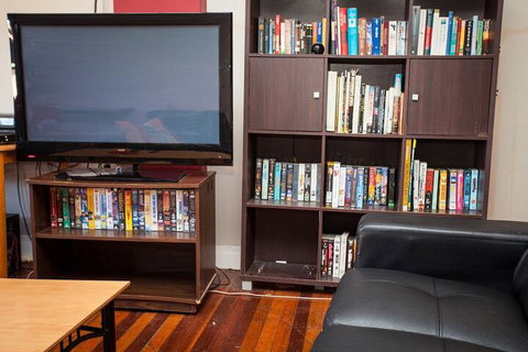 Manly Harbour Backpackers - Accommodation Georgetown 3