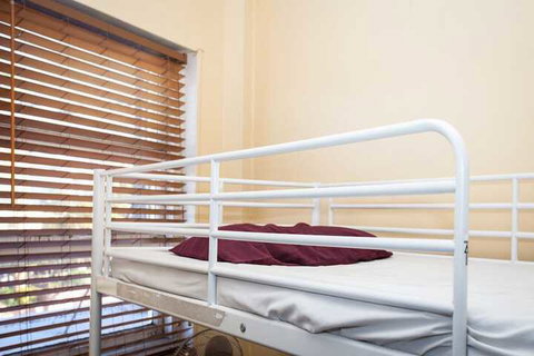 Manly Harbour Backpackers - Accommodation Georgetown 2