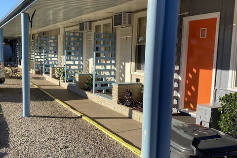 Paddle Steamer Motel - Accommodation Georgetown 3
