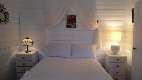 C & As Cottage - Accommodation Georgetown 5