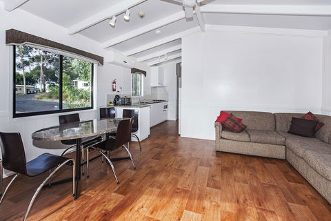 Naracoorte Holiday Park - Accommodation Georgetown 4