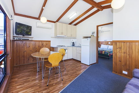 Naracoorte Holiday Park - Accommodation Georgetown 6