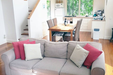 The Drawing Rooms Of Berry - Accommodation Georgetown 2