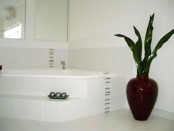 Barooga On Pier - Accommodation Georgetown 5