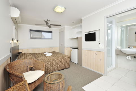 NRMA Sydney Lakeside Holiday Park - Accommodation Georgetown 5
