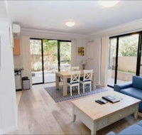 Bondi Beach Garden Apartment - Accommodation Georgetown
