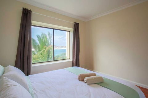 Ultimate Bondi Escape 2 - Accommodation Georgetown 3