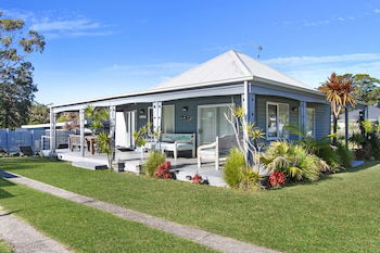 Huskisson Holiday Motel Cabins - Accommodation Georgetown 0