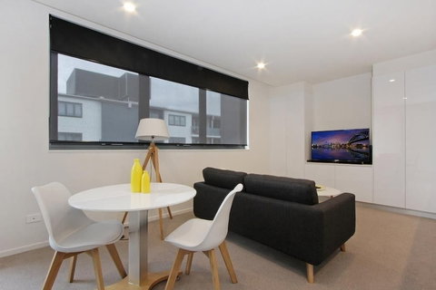 Accommodate Canberra - IQ - Braddon - Accommodation Georgetown 1