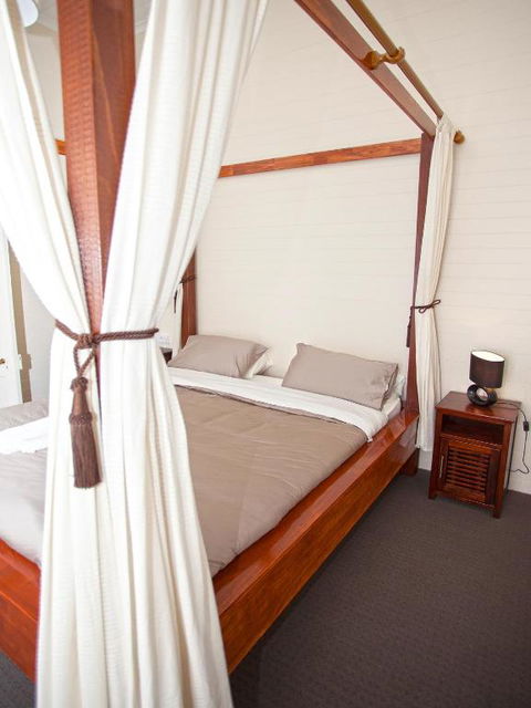 CBD Holiday Home - Accommodation Georgetown 5