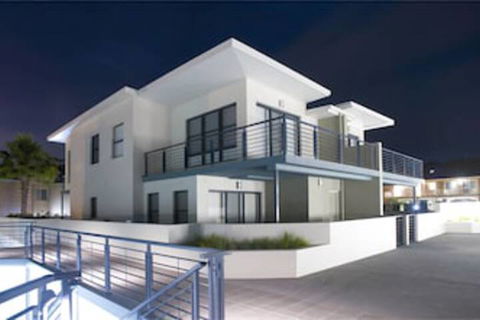 Mollymook Beachfront Executive Apartment - Accommodation Georgetown 1