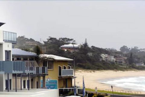Mollymook Beachfront Executive Apartment - Accommodation Georgetown 2