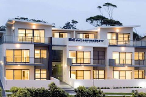 Mollymook Beachfront Executive Apartment - Accommodation Georgetown 4