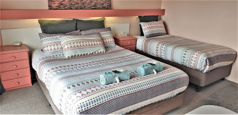 Mollymook Ocean View Motel Reward Long Stays - Over 18's Only - Accommodation Georgetown 0