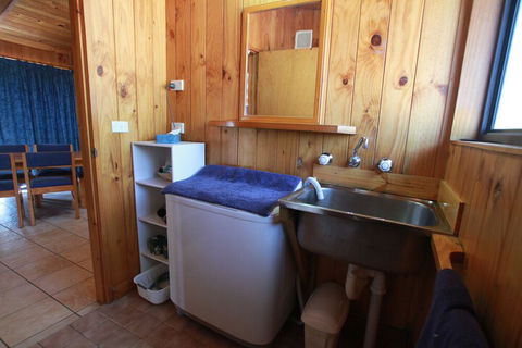 Woodbine Park Eco Cabins - Accommodation Georgetown 6