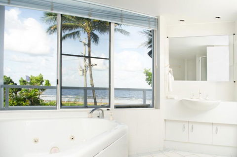 Ulysses 1 - Accommodation Georgetown 4