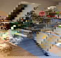 Les' Coffee and Sweets - Accommodation Georgetown