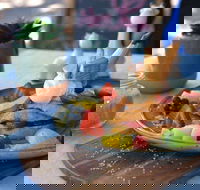 Mr Giraffe - Accommodation Georgetown