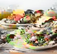 Sumo Salad - Broadbeach - Accommodation Georgetown