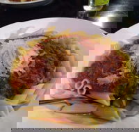 Yarra Valley Restaurant  Courtyard - Accommodation Georgetown