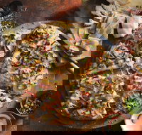 Domino's - Coolangatta - Accommodation Georgetown