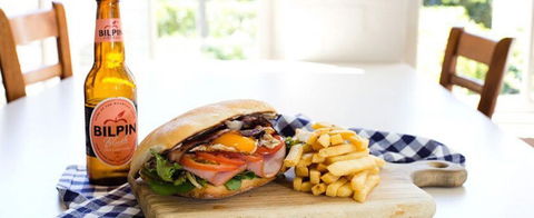 Barracks Bar - Crowne Plaza Hawkesbury Valley - Accommodation Georgetown 0