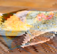 Little Red Cafe - Accommodation Georgetown