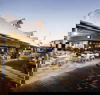 Kawana Waters Hotel - Accommodation Georgetown