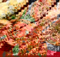 Pizza Pitt - Lynwood Country Club - Accommodation Georgetown