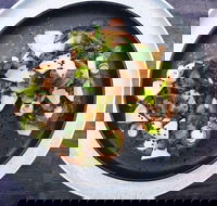 Way2Live-Cafe  Pantry - Accommodation Georgetown