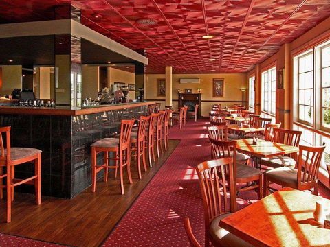 All Seasons Bar & Grill - Accommodation Georgetown 0
