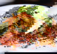 Pawpaw Asian Kitchen - Hawthorne - Accommodation Georgetown
