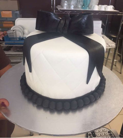 RE Artisian Patisserie - Accommodation Georgetown 0