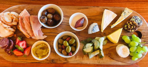 Whimwood Estate Wines Cellar Door - Accommodation Georgetown 1