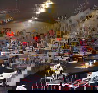 Noelene's Book Cafe - Accommodation Georgetown