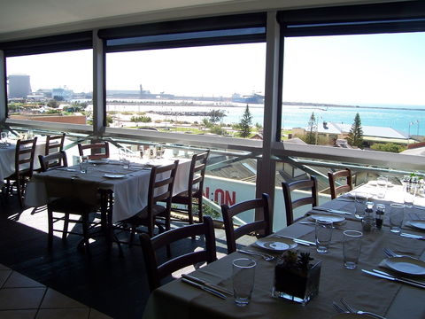 HarbourView Restaurant And Bar - Accommodation Georgetown 0
