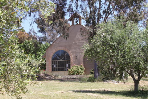 L'Oliveraie Olive Grove - Accommodation Georgetown 1