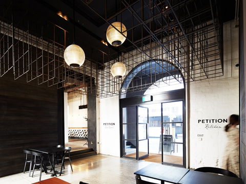 Petition Kitchen - Accommodation Georgetown 0