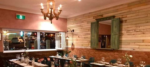 A Treat Of France - Accommodation Georgetown 1