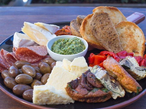 European Cafe - Accommodation Georgetown 15