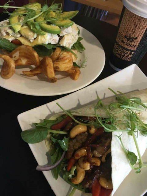 Onshore Cafe - Accommodation Georgetown 3