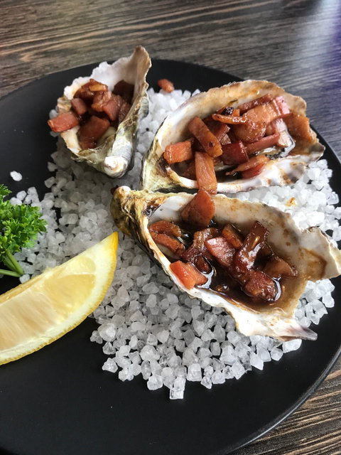 POSEIDON Restaurant - Accommodation Georgetown 7